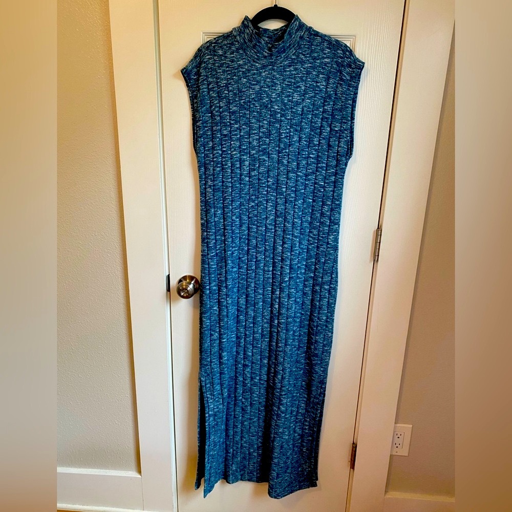 Saturday Sunday cozy blue sleeveless sweater ribbed Maxi Dress with back opening